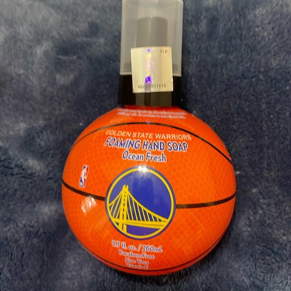 Golden state warriors, foaming, hand soap, ocean, fresh, Florida of this case
